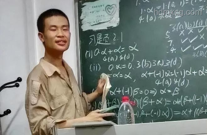 韦东奕粉丝数破2000万，数学天才的网络魅力